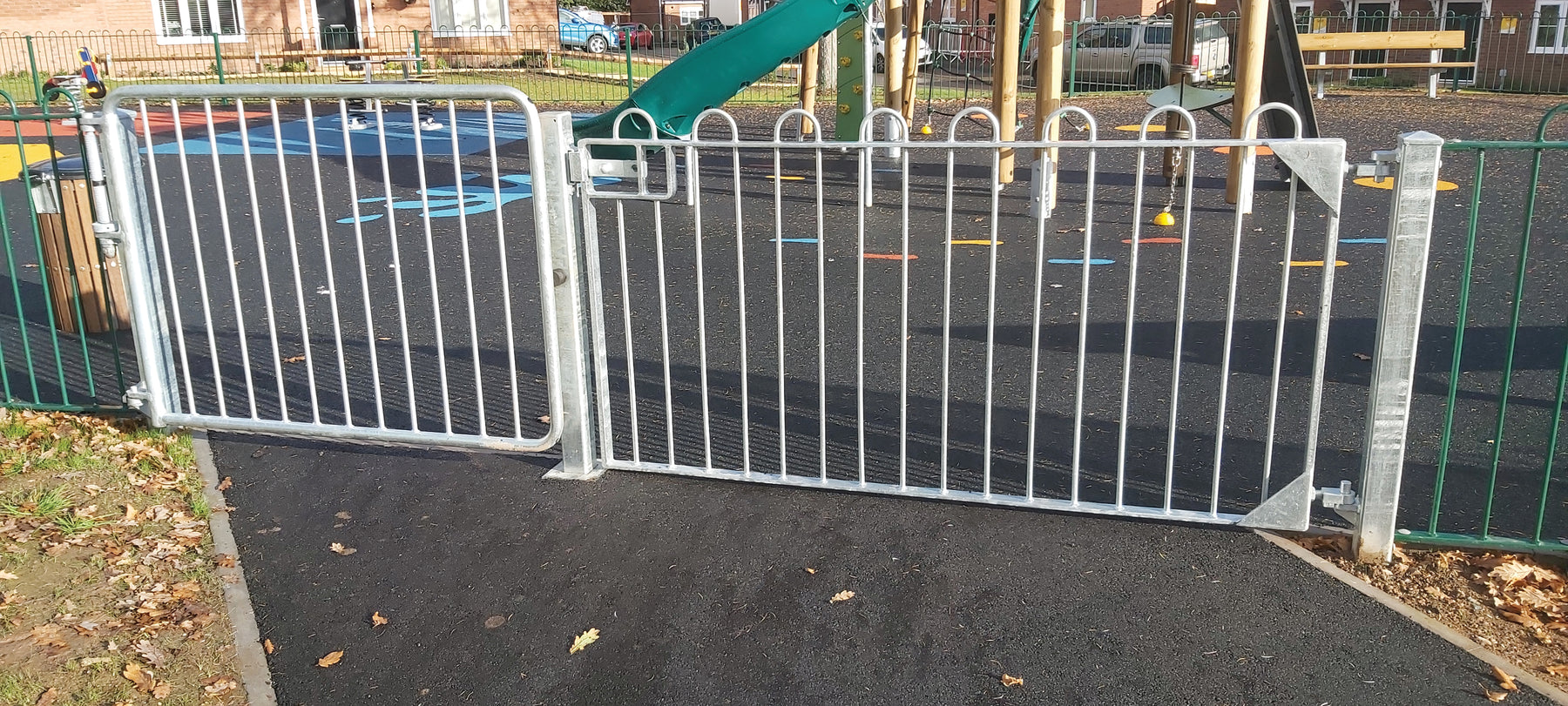 Spring Sample Gates Spring Assisted Combination Gate – GB Sport & Leisure